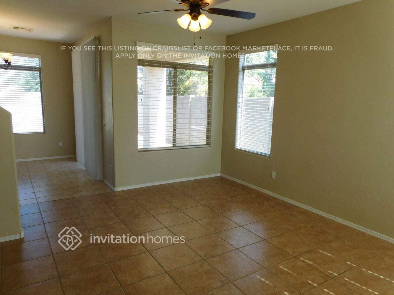 Building Photo - 1912 E Hawken Pl