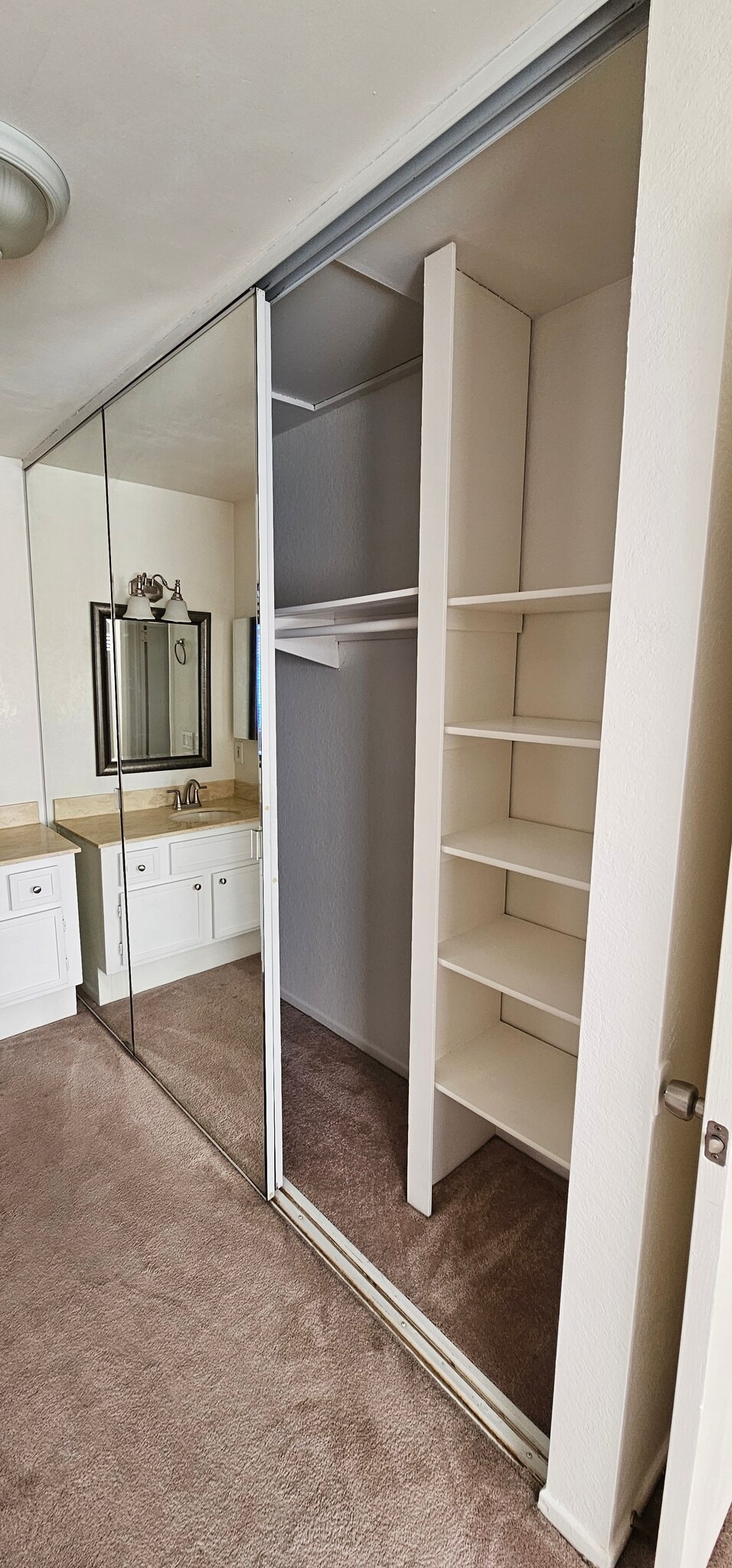 Lots of closet space - 13020 Wimberly Sq