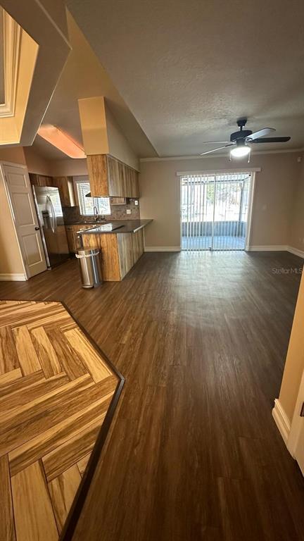 Building Photo - 102 Winding Ridge Dr