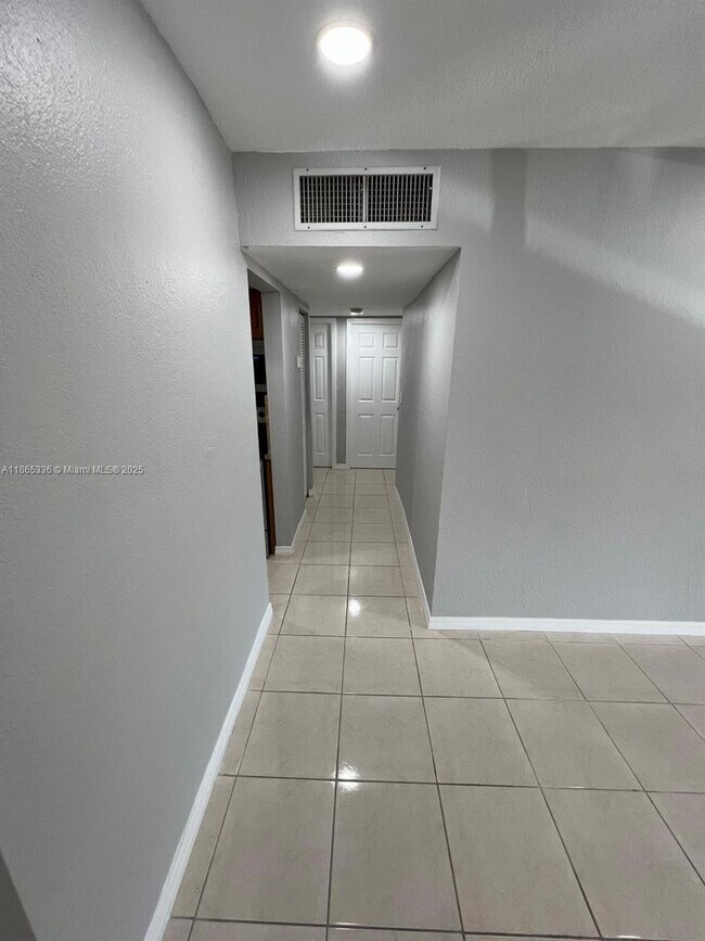 Building Photo - 7953 SW 104th St