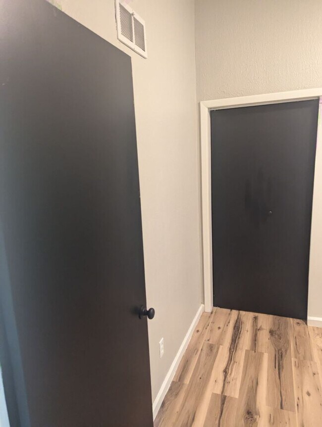 Building Photo - 1223-1225 Frederick