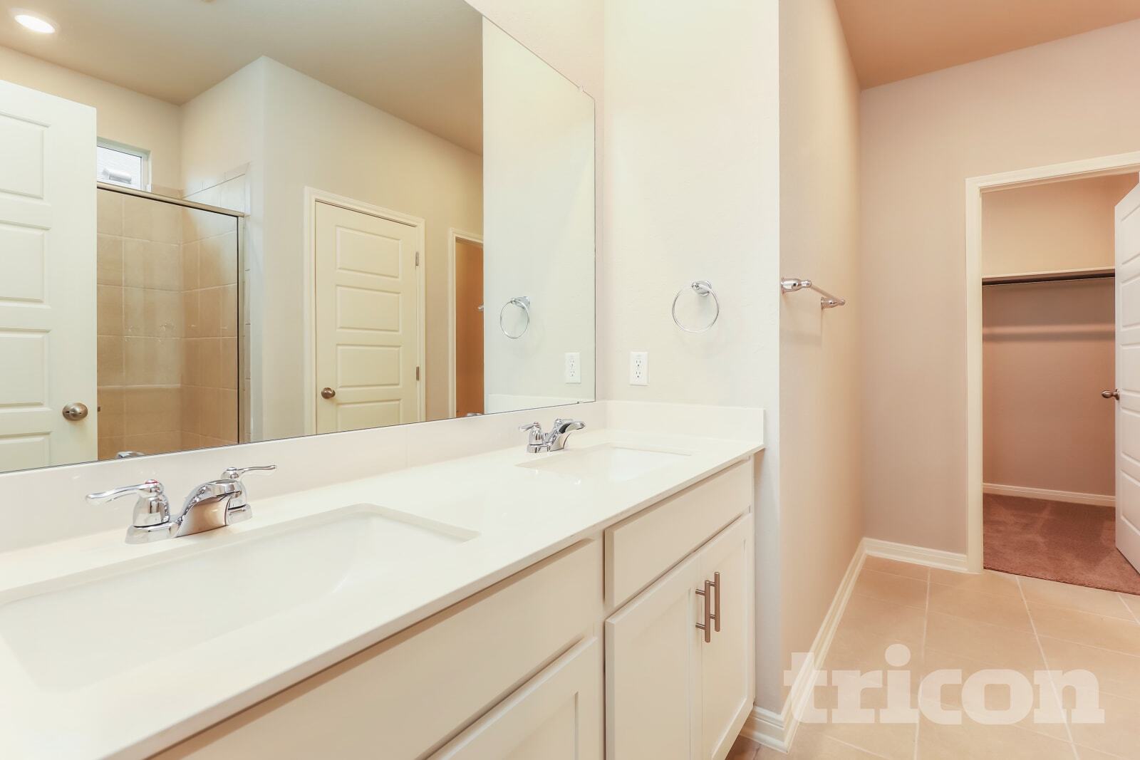 Building Photo - 5532 Shasta Pl