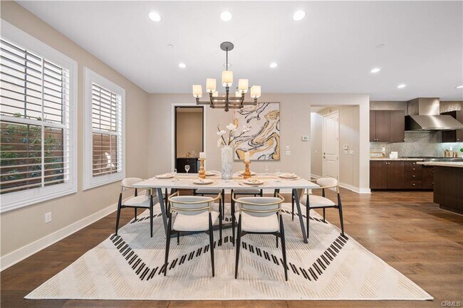 Building Photo - 74 Gainsboro