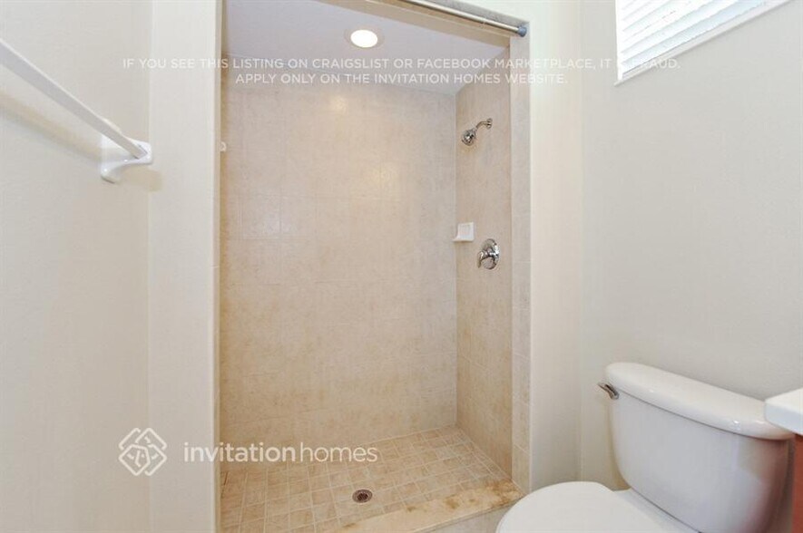 Building Photo - 12331 Lavender Loop