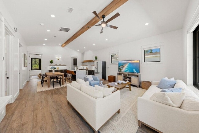 Building Photo - 783 Indian Woman Rd