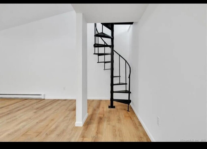 Stairs to loft - 174 Burgundy Hill Ln