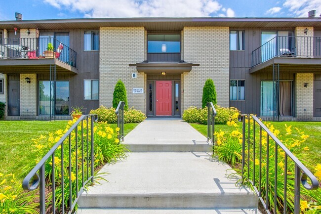 Building Photo - Rolling Ridge Apartments