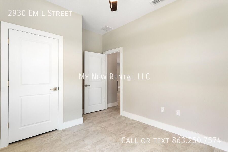 Building Photo - 2930 Emil St