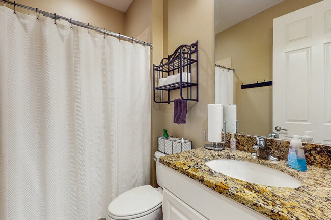 Building Photo - 9115 Capistrano St S