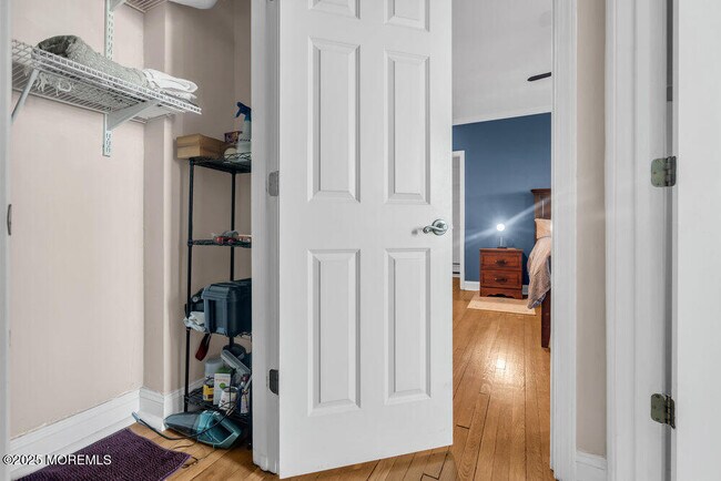 Building Photo - 500 Deal Lake Dr