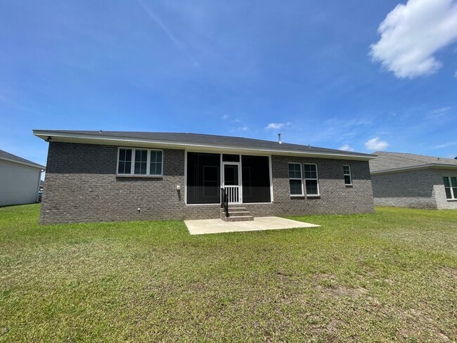 Building Photo - 564 Ridgeland Rd