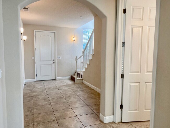 Building Photo - $2,750 Copper River Golf Course, 3 Bed + L...