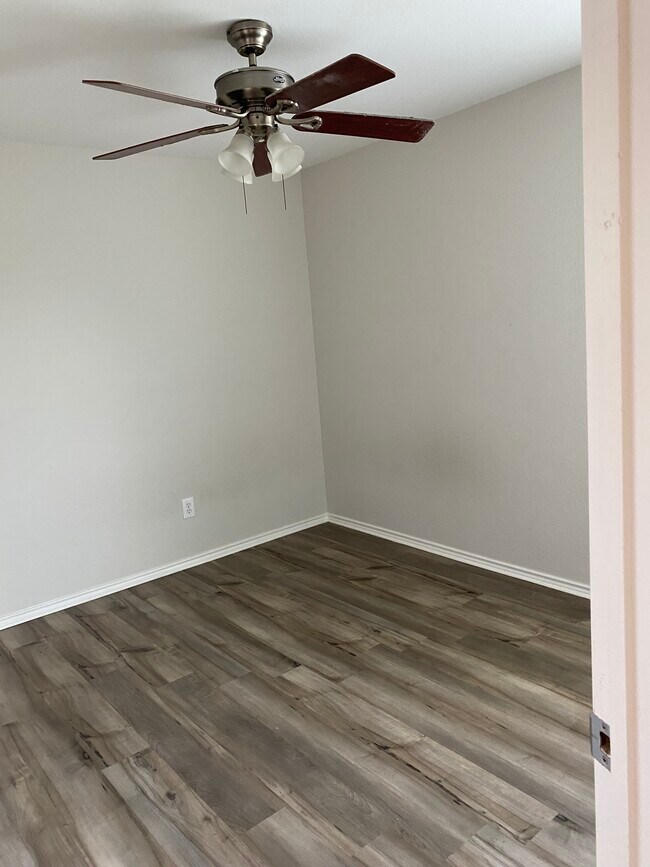 Building Photo - 510 Clairmont St