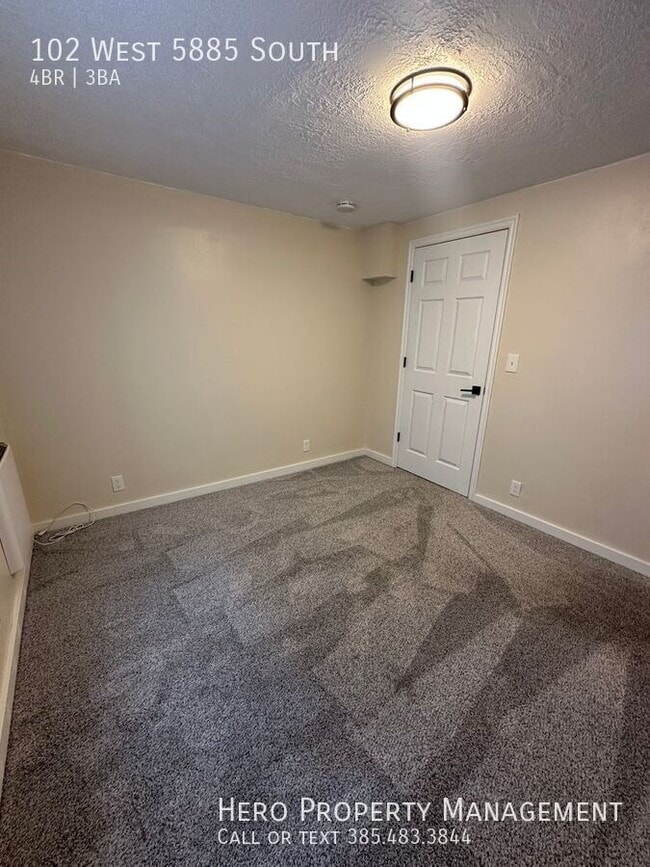 Building Photo - 102 W 5885 S
