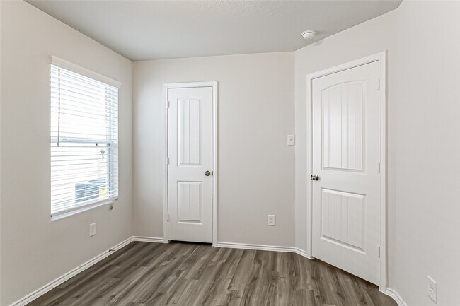 Building Photo - 25707 Hazy Elm Ln