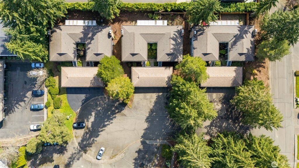 Building Photo - 1461 Rainier Court