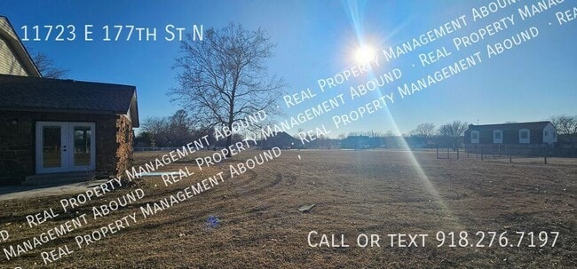 Building Photo - 11723 177th St N