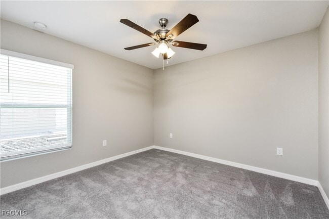 Building Photo - 621 NW 37th Pl