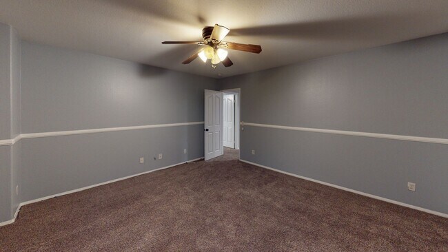 Building Photo - 11495 Chesterton Dr
