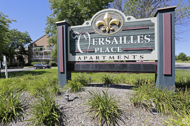 Primary Photo - Versailles Place Apartments