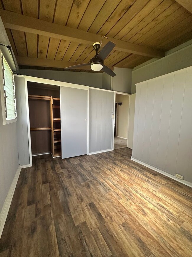 Building Photo - Pacific Palisades BIG SPACIOUS 5 bed, 2.5 ...