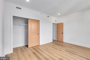 Building Photo - 2502 N 10th St