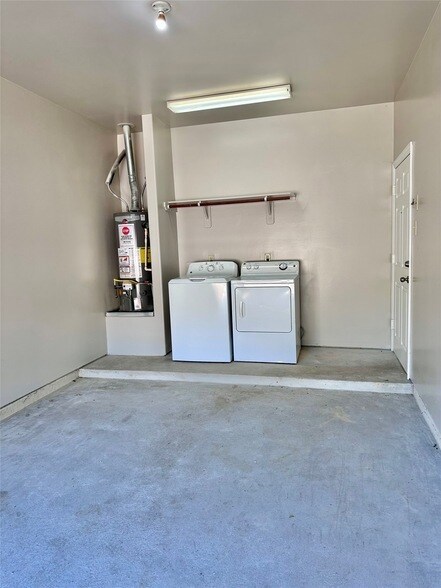 Building Photo - 58 Woodland Hills Dr