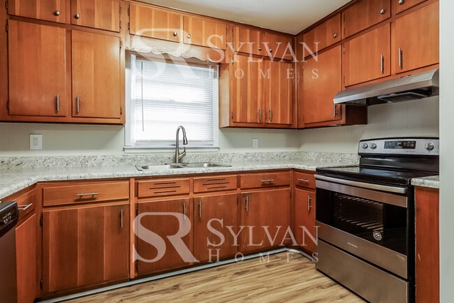 Building Photo - The Lifestyle You Deserve.