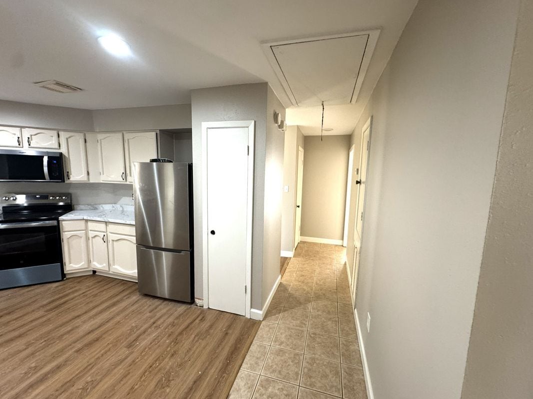 Building Photo - 114 Bluefield Dr