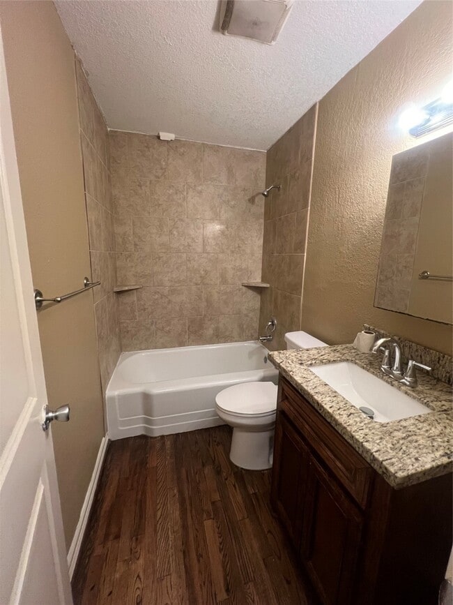 Building Photo - 230 Burress St