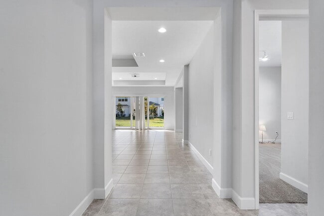 Building Photo - 5747 Shr Pne Pl