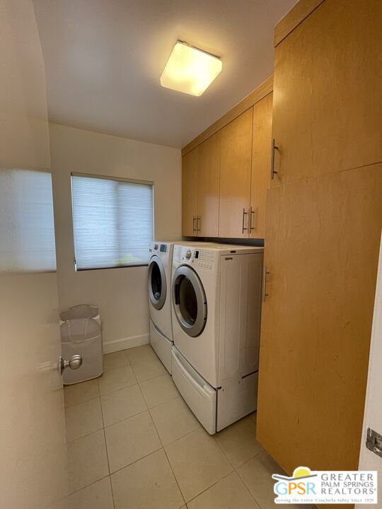 Building Photo - 22526 Friar St