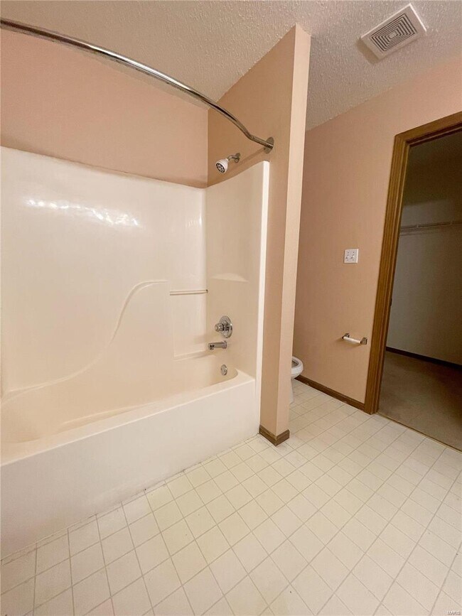 Building Photo - 1433 Bristlecone Dr