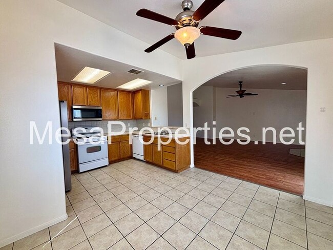 Building Photo - 12423 San Dimas St