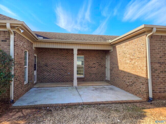 Building Photo - 44 Atherton Cir SW