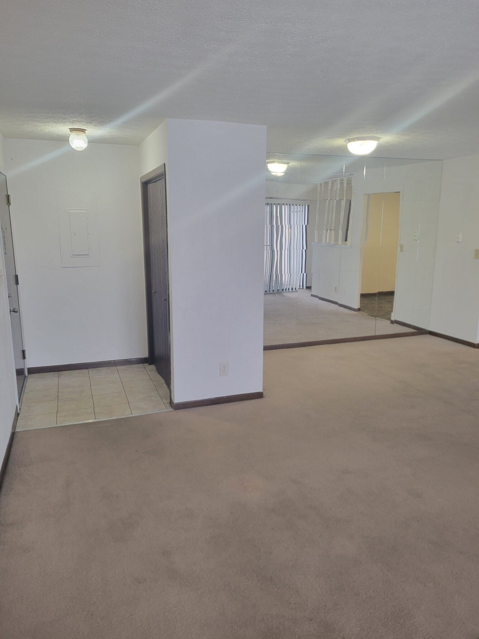 Building Photo - 500 Oxcart Rd