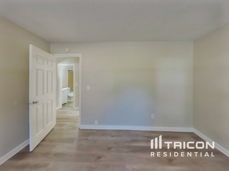 Building Photo - 203 Coldsprings Ct