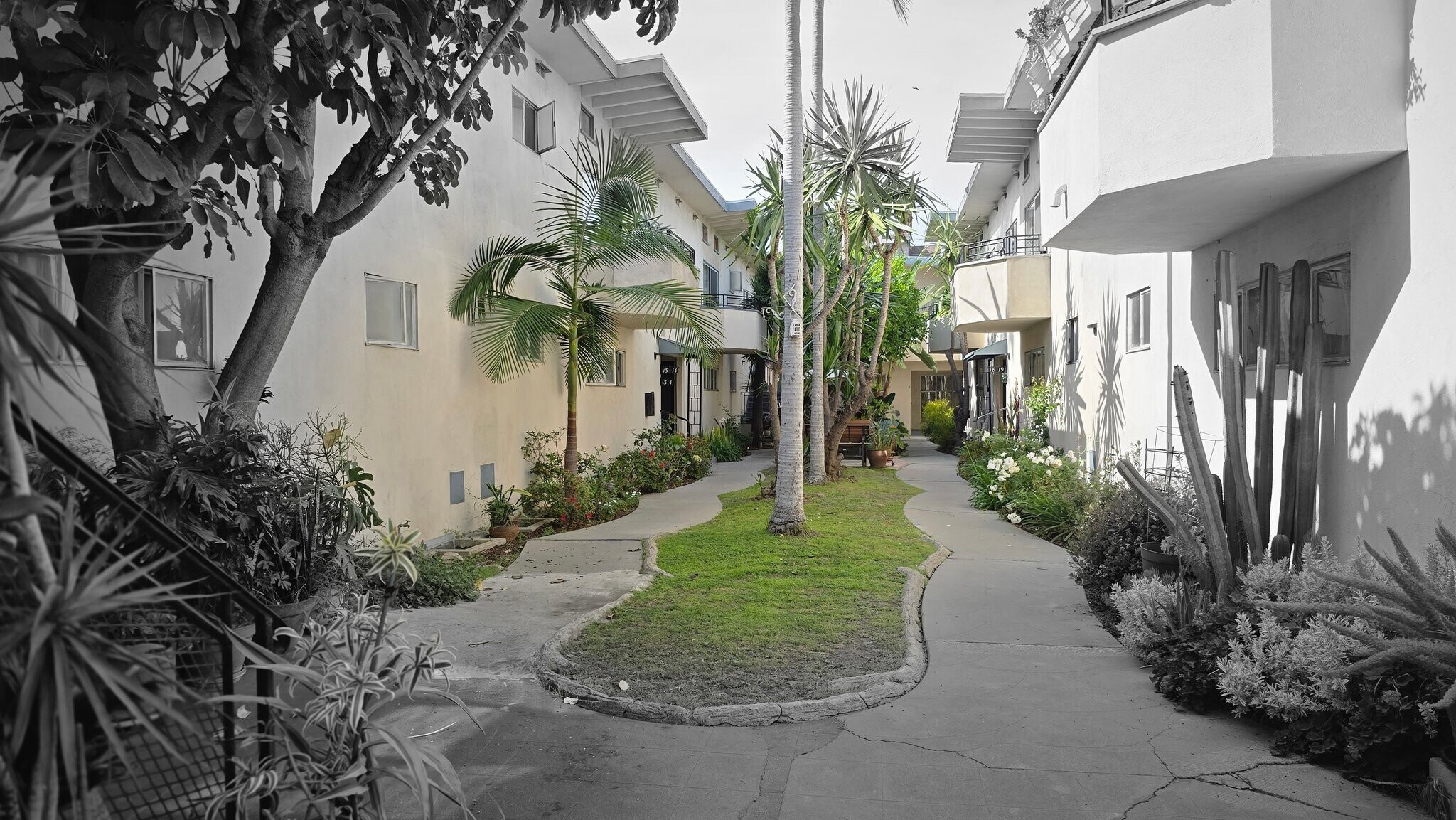 Building Photo - 12015 Lamanda St