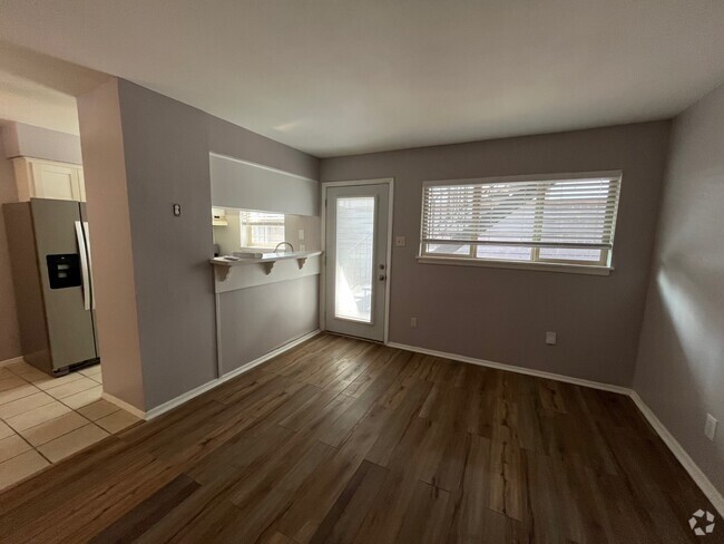 No. 1 Living Room - 1802 Fairview Ave