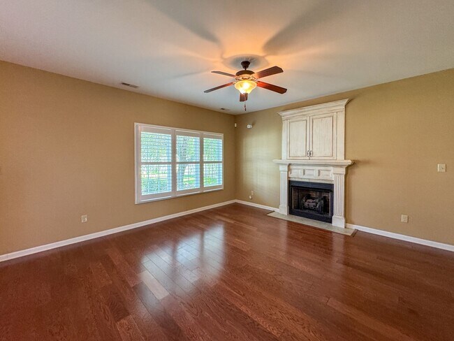 Building Photo - 2900 Blackwater Ct