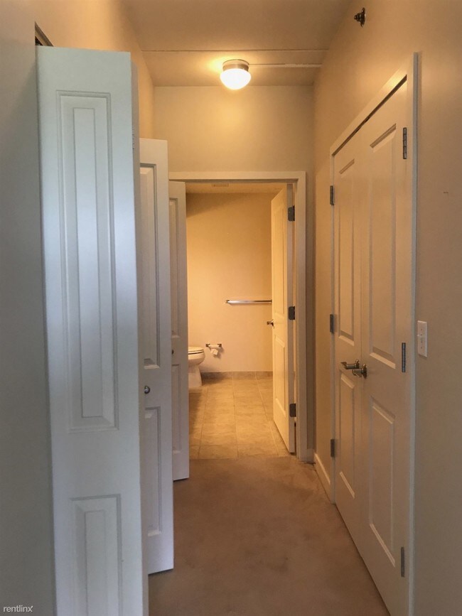 Building Photo - 2 br, 2 bath Condo - Ashley Terrace