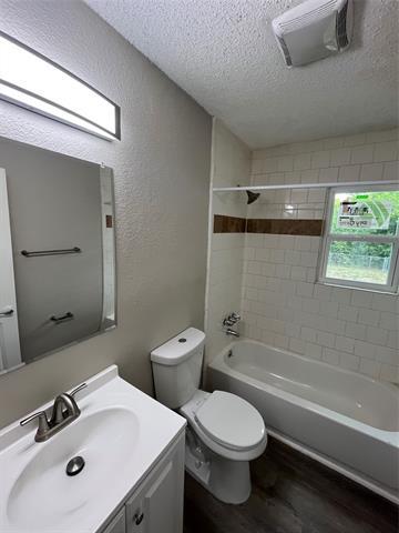 Building Photo - 719 Fairwood Dr