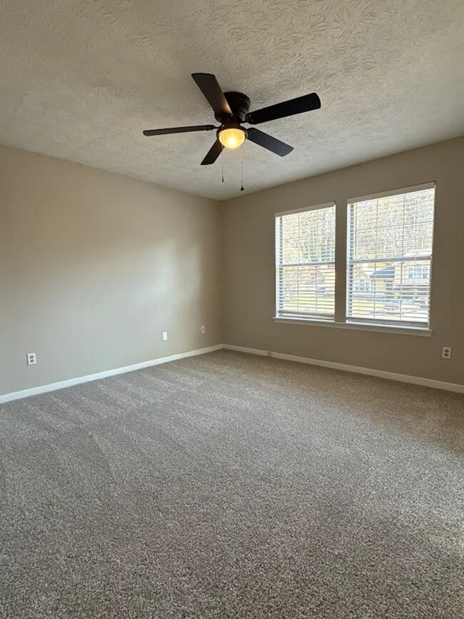 Building Photo - 3 Bed 2.5 Bath in Atlanta!