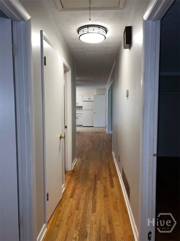 Building Photo - 235 Weatherly Woods Dr