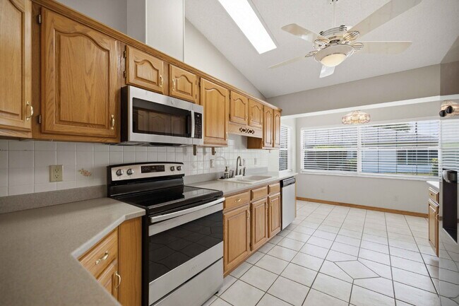 Building Photo - 9177 SW 91st Cir