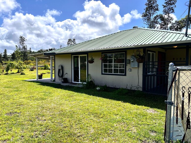 Building Photo - 15-1528-1528 3rd Ave.