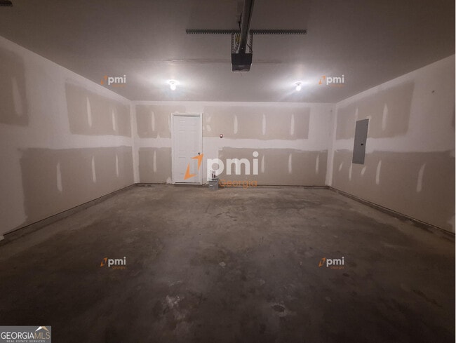 Building Photo - 437 Kildare Wy