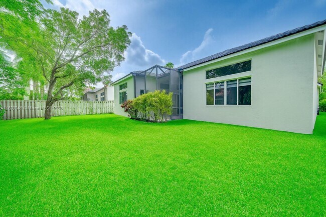 Building Photo - 1212 Camellia Ln