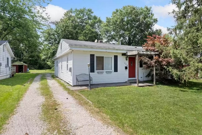 Cute Williamsburg 3 Bedroom - 170 Wilmar St