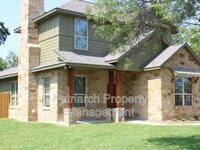 Building Photo - 1319 Foster Ave